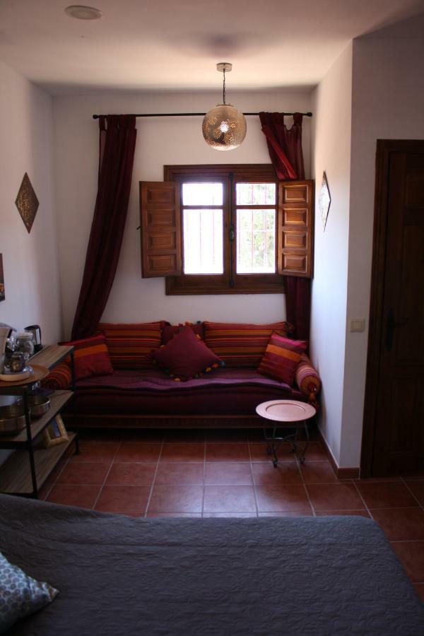 Boutique Bed & Breakfast Casa Utopia Alcaucín Exteriér fotografie